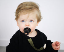 Charger l'image dans la galerie, Leather | Clip