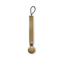 Load image into Gallery viewer, Leather Clip

