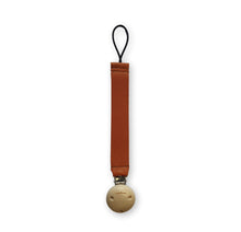 Load image into Gallery viewer, Leather Clip
