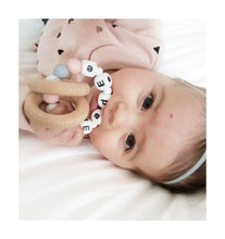 Charger l&#39;image dans la galerie, Custom Name Chewie Rose Gritt
